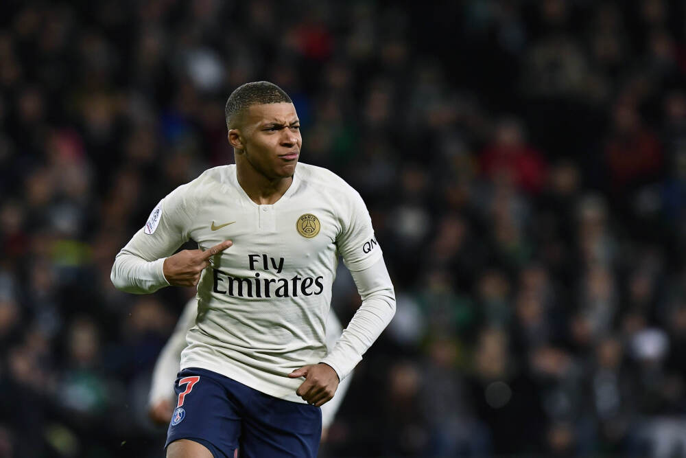 五一视界港股募7亿港元首日涨30% 3年半共亏4.5亿元